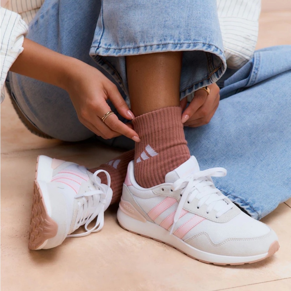 NWT Adidas White Pink Run 60s 4.0 Trainers Size 10